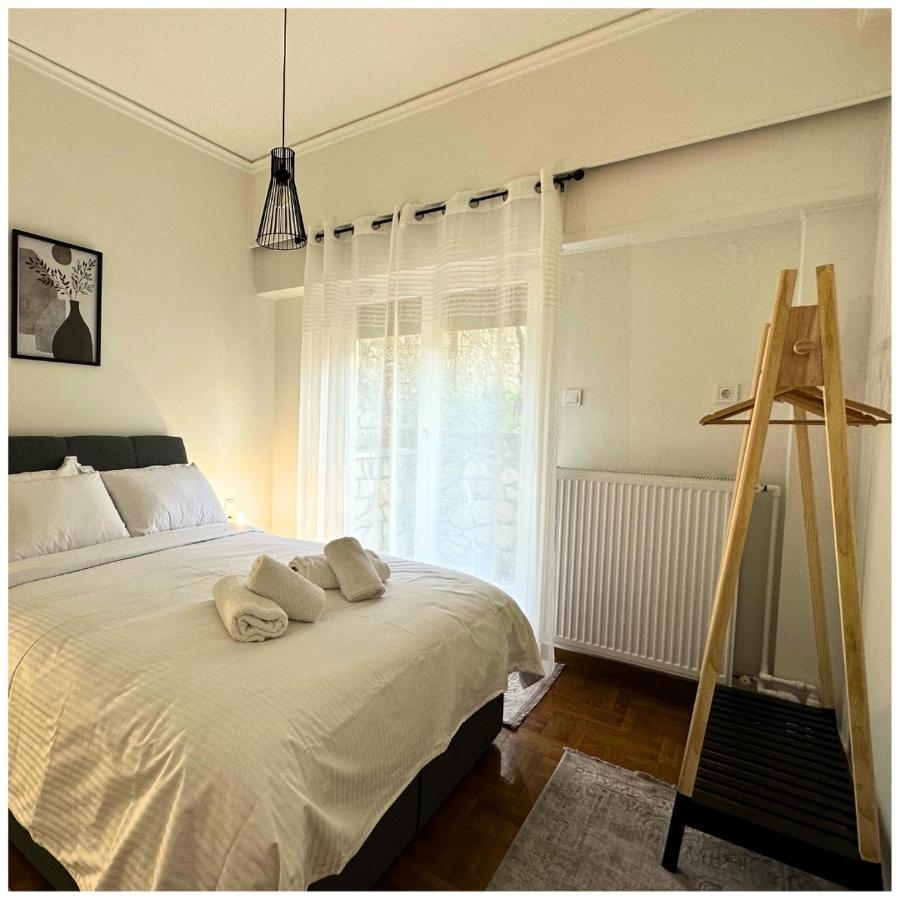 Memories Apartments Μονοκατοικία Στο Καρπενήσι Екстериор снимка