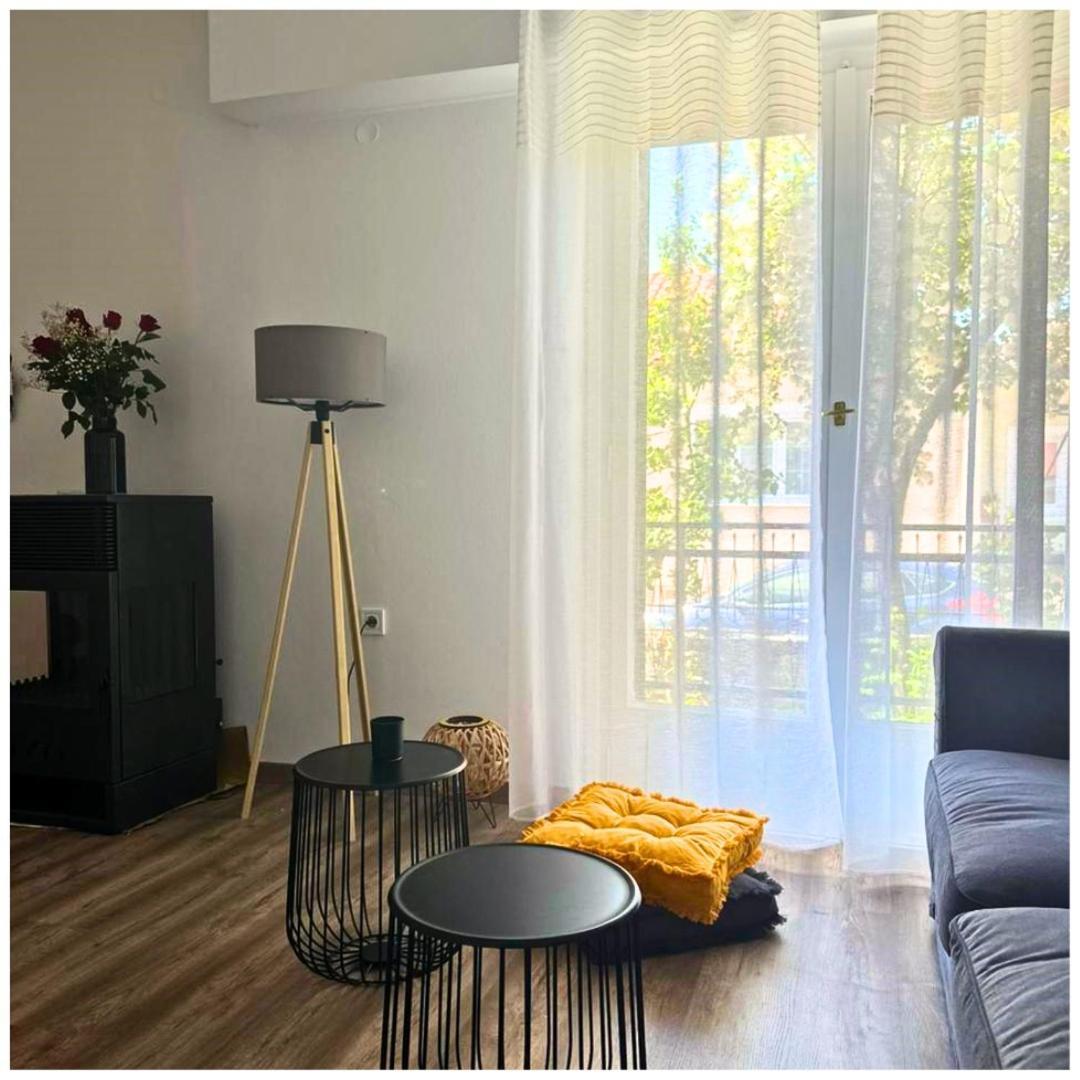 Memories Apartments Μονοκατοικία Στο Καρπενήσι Екстериор снимка