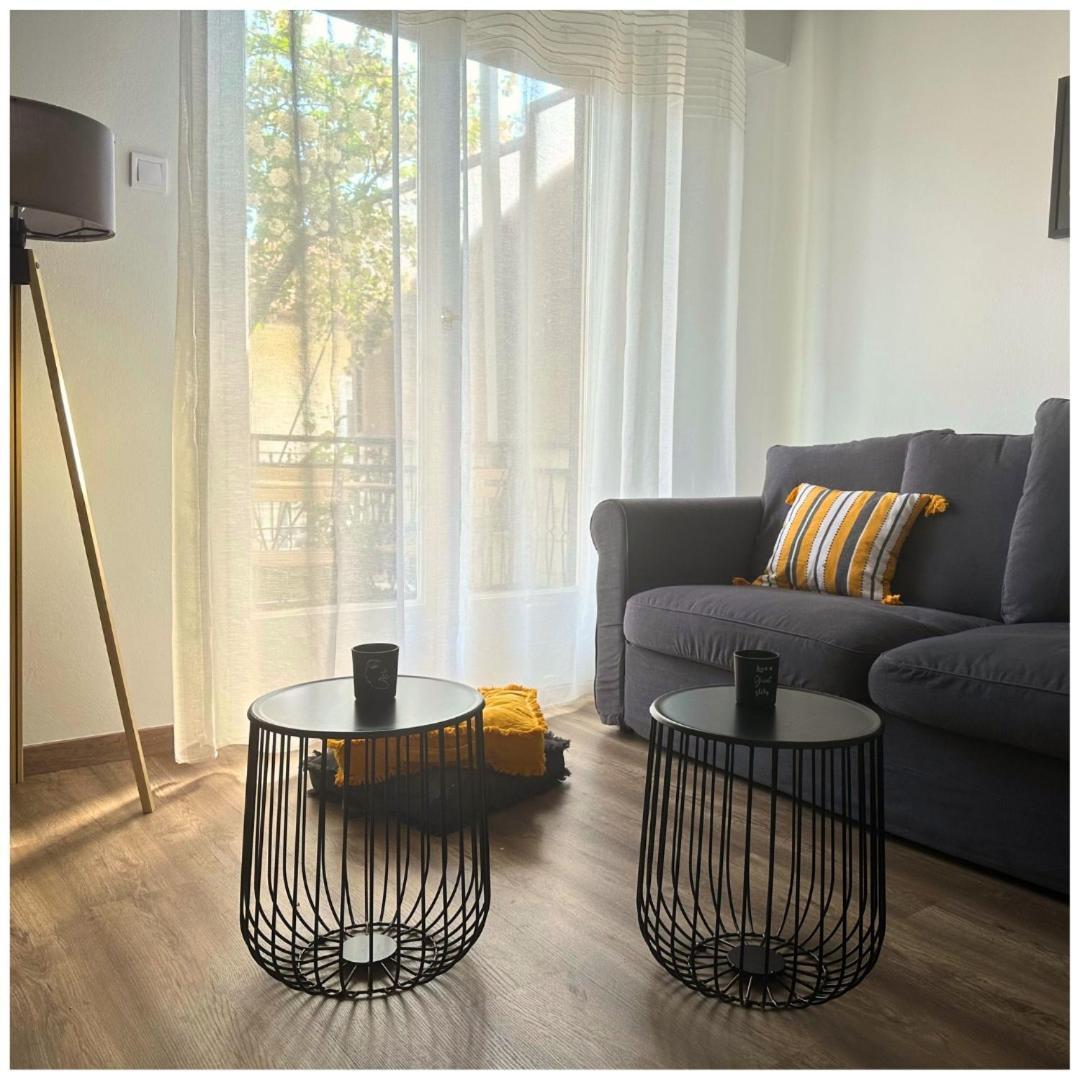 Memories Apartments Μονοκατοικία Στο Καρπενήσι Екстериор снимка